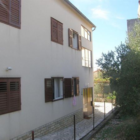 Apartment Ruzica Примоштен Экстерьер фото