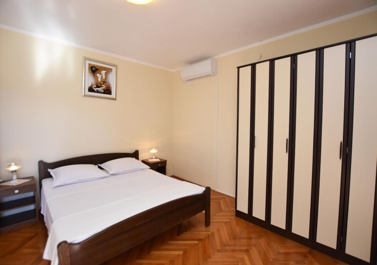 Apartment Ruzica Примоштен Экстерьер фото